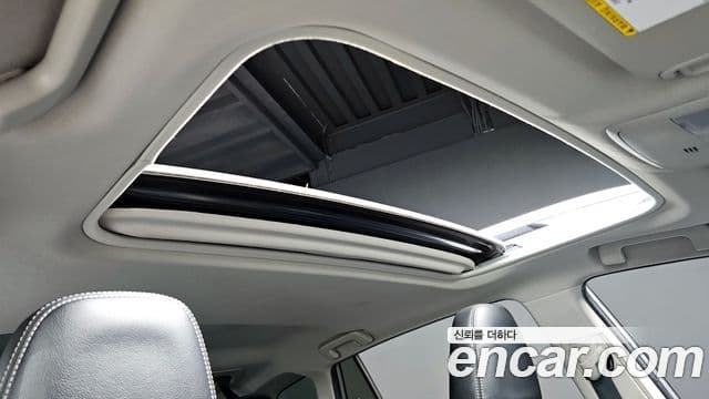 Toyota RAV4 2018 — Şəkil 31/35