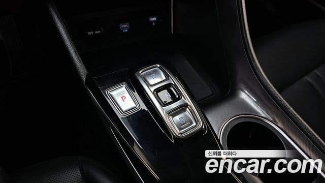 Hyundai Sonata 2022 — ფოტო 9/20