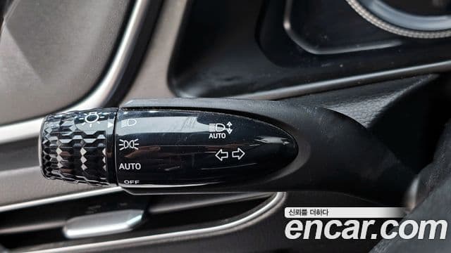 Hyundai Sonata Hybrid 2022 — Şəkil 13/31