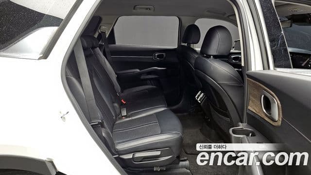 Kia Sorento 2021 — ფოტო 11/20