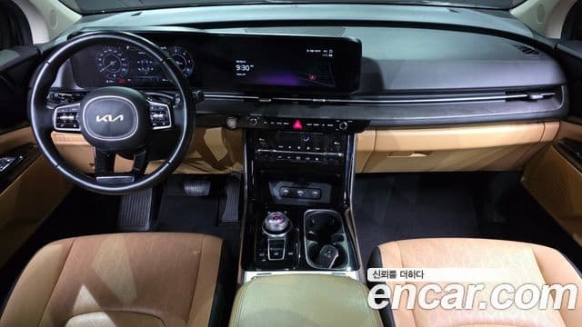Kia Carnival 2022 — ფოტო 6/20
