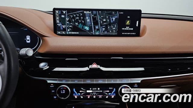 Genesis Electrified G80 2022 — Şəkil 14/20