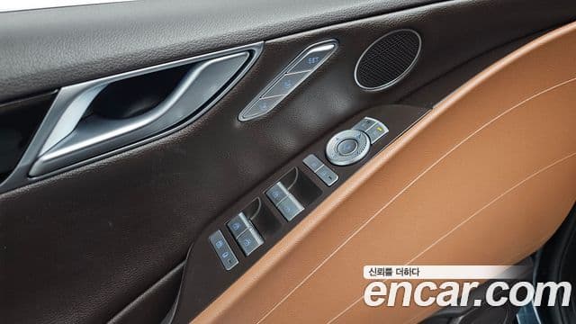 Genesis Electrified G80 2022 — Şəkil 17/20