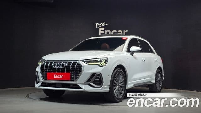 Audi Q3 2022 — Photo 1/20