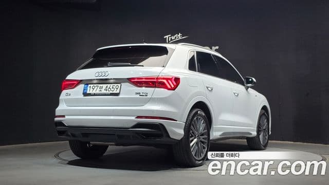 Audi Q3 2022 — Photo 15/20