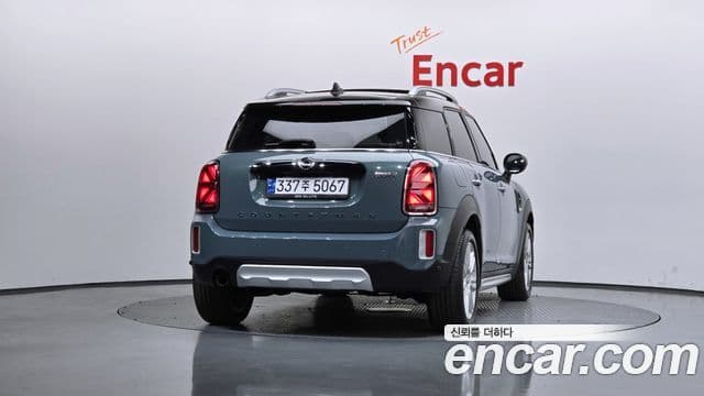 Mini Cooper Countryman 2023 — ფოტო 4/20