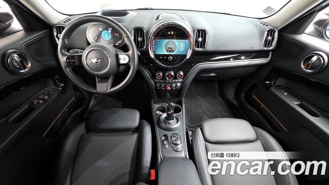 Mini Cooper Countryman 2023 — ფოტო 7/20