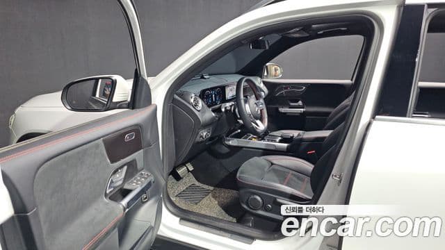 Mercedes-Benz GLB-Class 2022 — ფოტო 10/20