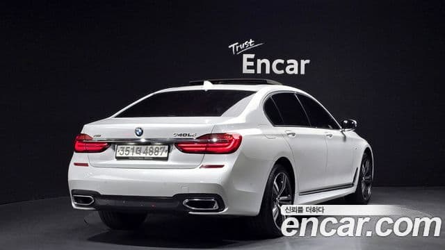 BMW 7 Series 2018 — Şəkil 9/20