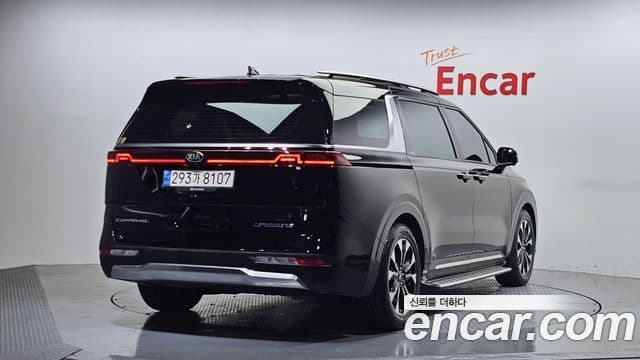 Kia Carnival 2020 — Фото 2/20