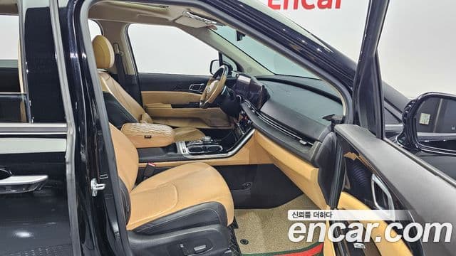 Kia Carnival 2020 — Фото 11/20