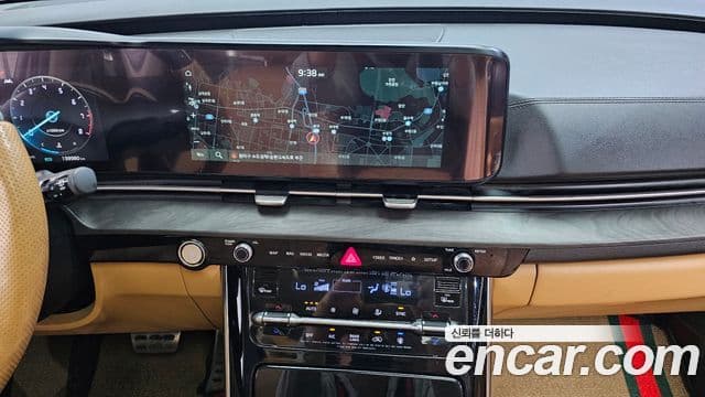 Kia Carnival 2020 — Фото 14/20