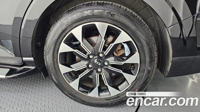 Kia Carnival 2020 — Photo 12/33