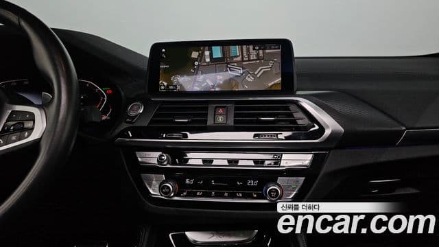 BMW X4 2020 — Фото 13/20