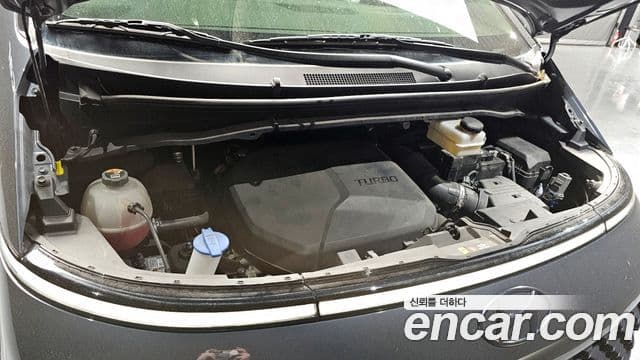 Hyundai Staria 2023 — фото 6 из 20