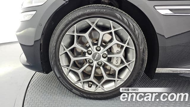 Genesis Electrified G80 2022 — Şəkil 5/20