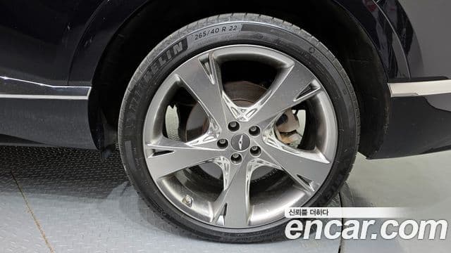 Genesis GV80 2020 — ფოტო 29/30