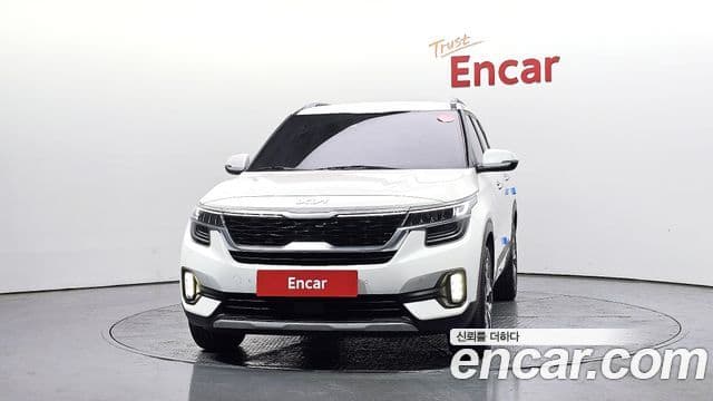 Kia Seltos 2022 — ფოტო 3/20