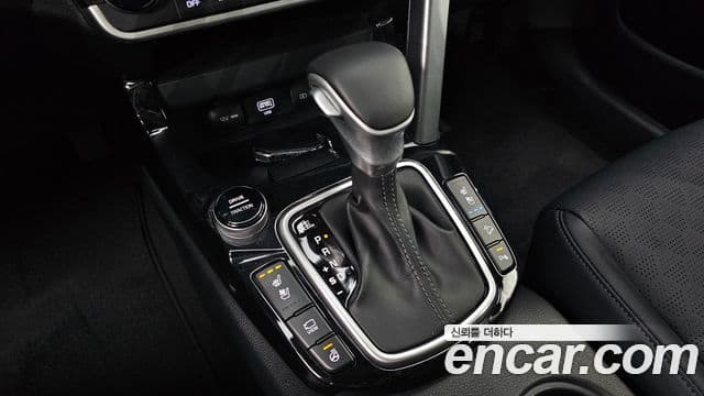 Kia Seltos 2022 — ფოტო 9/20