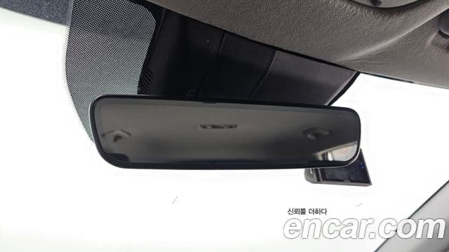 Kia Seltos 2022 — ფოტო 18/20