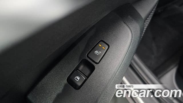 Kia Seltos 2022 — ფოტო 20/20