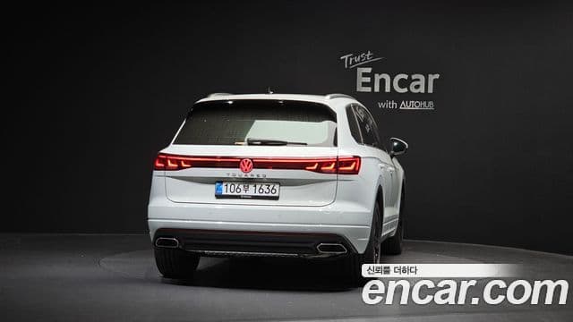 Volkswagen Touareg 2025 — ფოტო 4/20