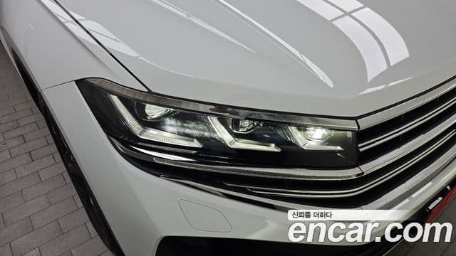 Volkswagen Touareg 2025 — Photo 16/23
