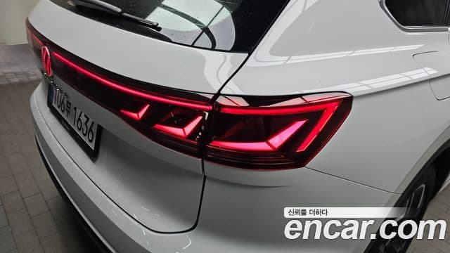 Volkswagen Touareg 2025 — Photo 20/23