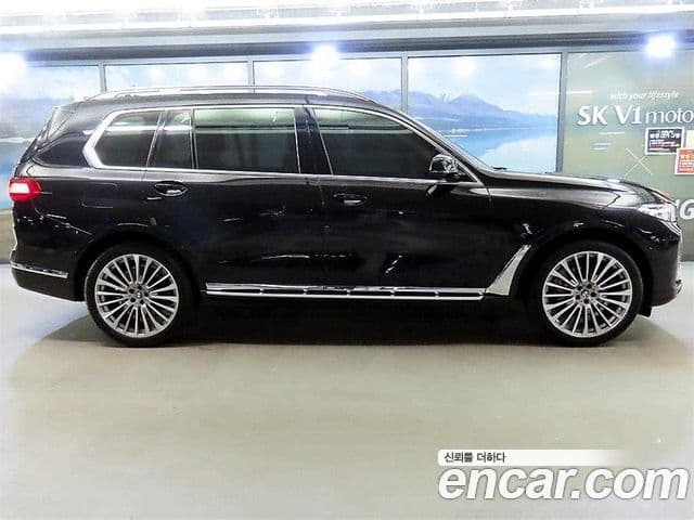 BMW X7 2021 — ფოტო 2/20