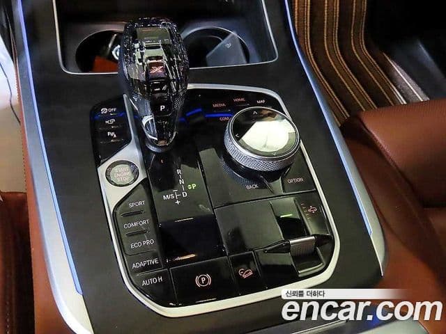 BMW X7 2021 — ფოტო 12/20