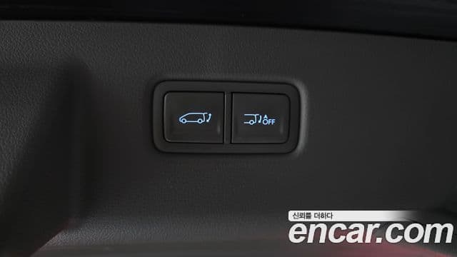 Hyundai Staria 2021 — фото 14 из 20