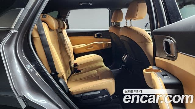Kia Sorento 2022 — Şəkil 11/20