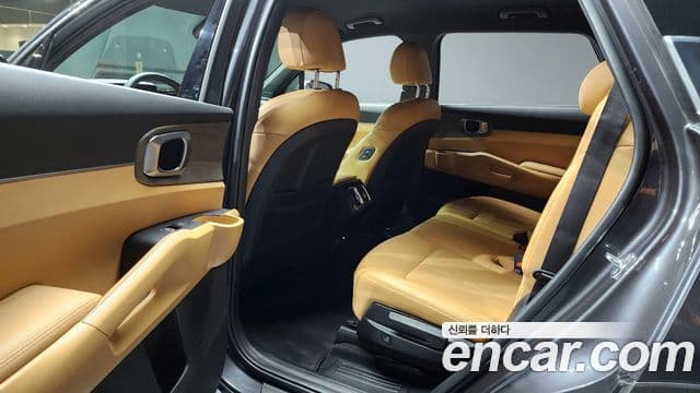 Kia Sorento 2022 — Şəkil 12/20