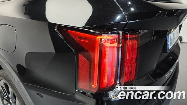 Kia Sorento 2021 — Photo 21/38