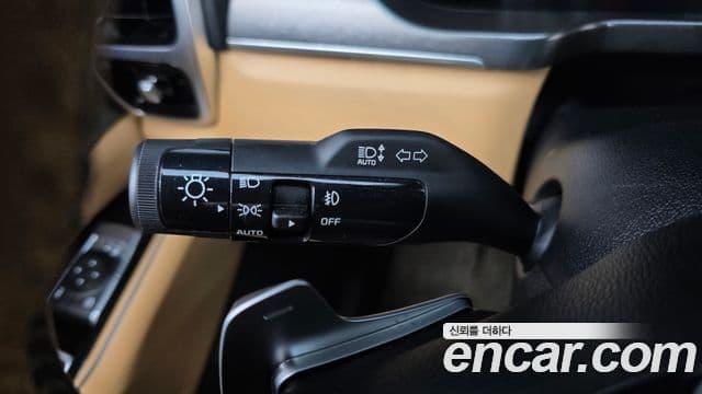 Kia Sorento 2021 — Photo 1/38