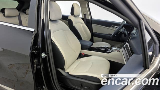 Kia Sportage 2022 — Photo 31/32