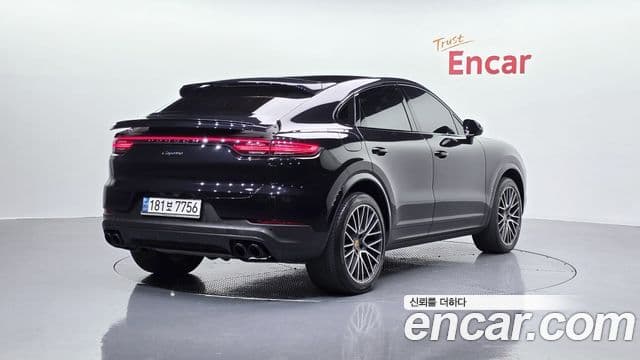 Porsche Cayenne 2020 — Фото 2/20