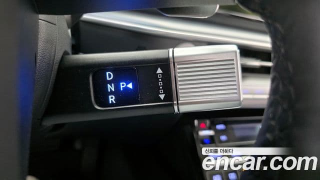 Hyundai Grandeur Hybrid 2024 — Photo 17/31