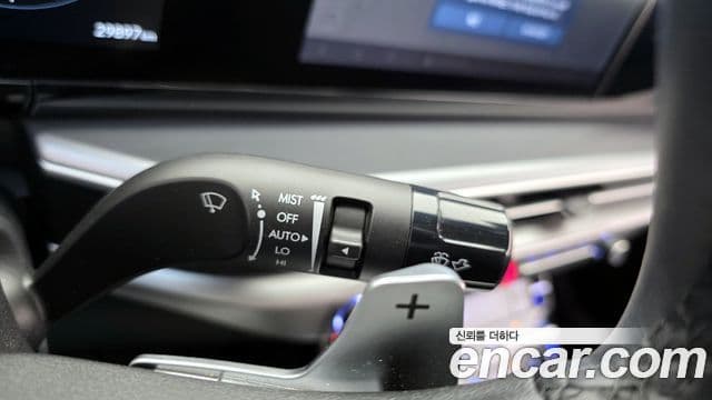 Hyundai Grandeur Hybrid 2024 — Photo 24/31