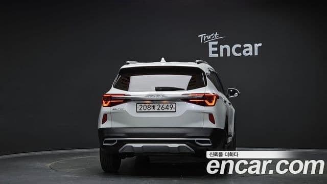 Kia Seltos 2021 — ფოტო 4/20