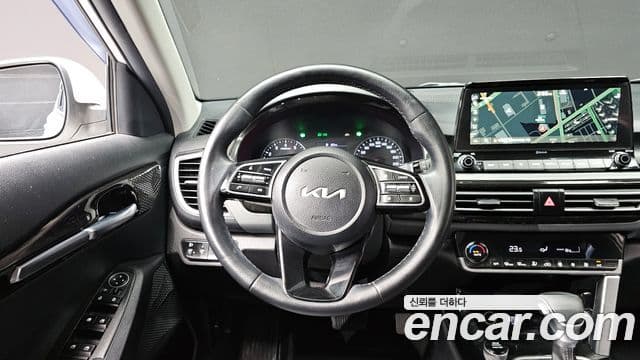 Kia Seltos 2021 — ფოტო 12/20