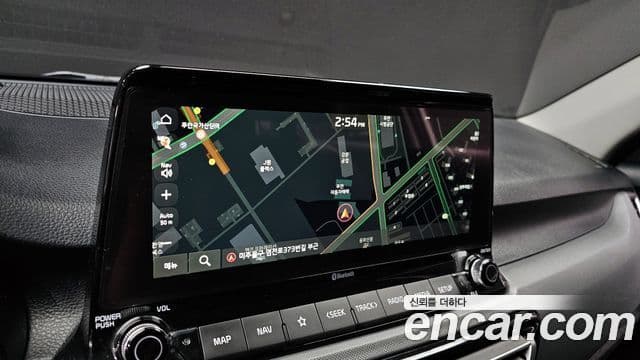 Kia Seltos 2021 — ფოტო 13/20