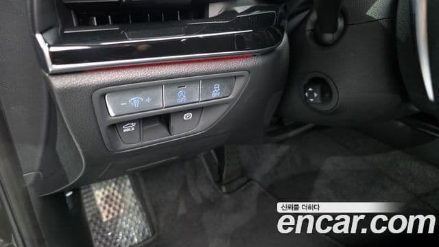 Genesis G80 2022 — Photo 33/39