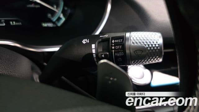 Genesis G80 2022 — Photo 21/39