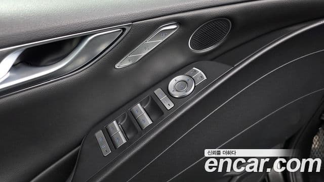 Genesis G80 2022 — Photo 22/39