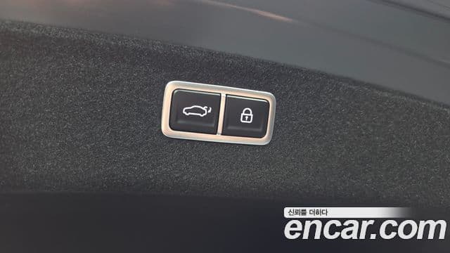 Genesis G80 2022 — Photo 25/39