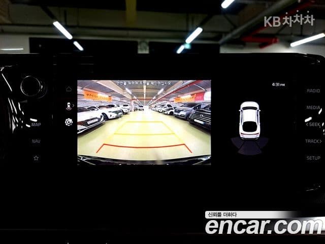 Kia K5 2020 — ფოტო 13/20