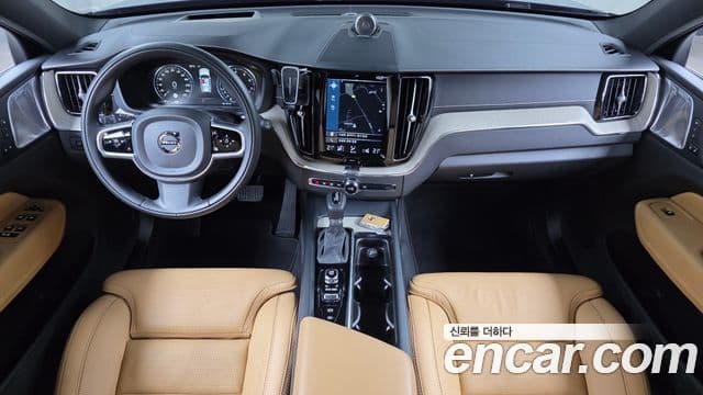 Volvo XC60 2018 — Şəkil 6/20