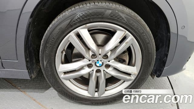 BMW X1 2021 — ფოტო 20/31