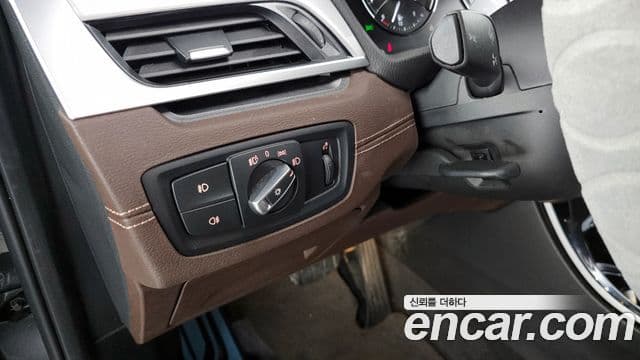 BMW X1 2021 — ფოტო 26/31